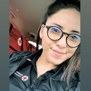 Meet your Posher, Ivette